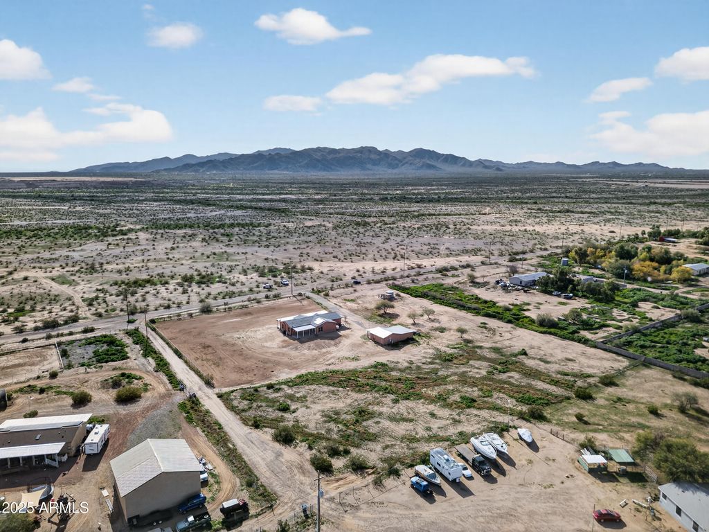 Image 17 of property listing at 19624 W PINNACLE PEAK Road, Surprise, AZ 85387