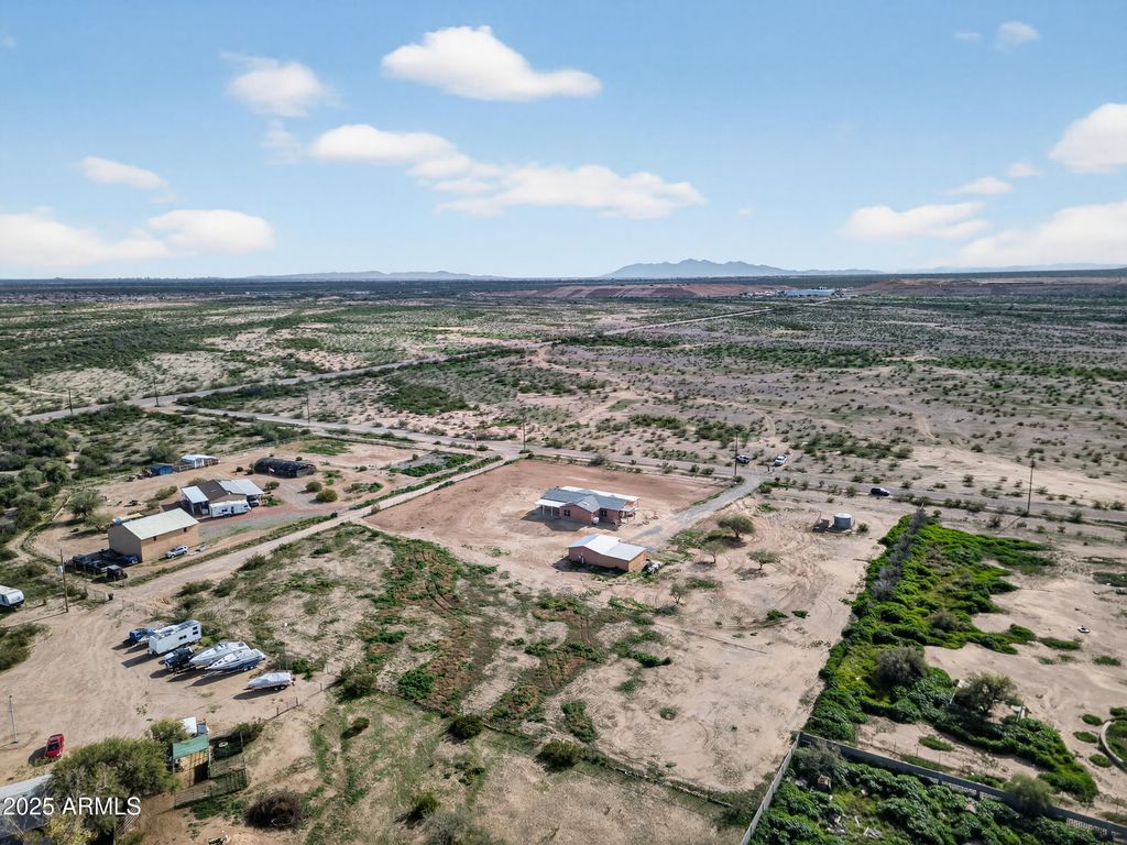 Image 19 of property listing at 19624 W PINNACLE PEAK Road, Surprise, AZ 85387