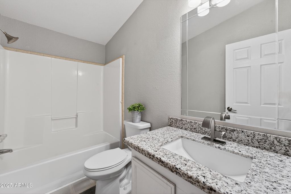 Image 26 of property listing at 19624 W PINNACLE PEAK Road, Surprise, AZ 85387