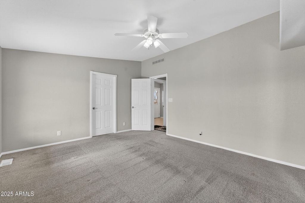 Image 49 of property listing at 19624 W PINNACLE PEAK Road, Surprise, AZ 85387