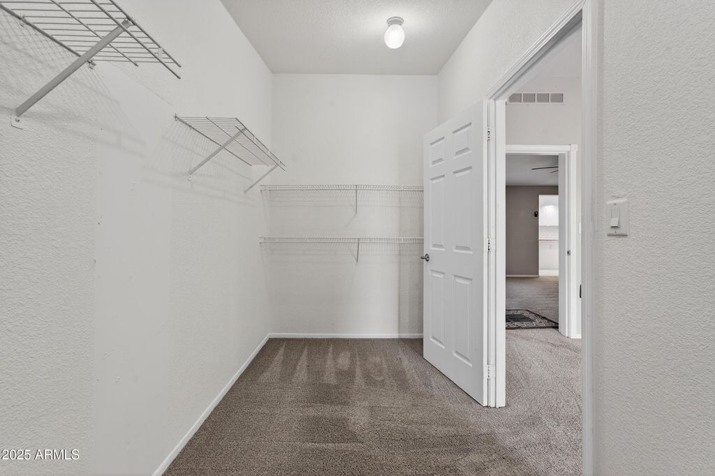 Image 52 of property listing at 19624 W PINNACLE PEAK Road, Surprise, AZ 85387