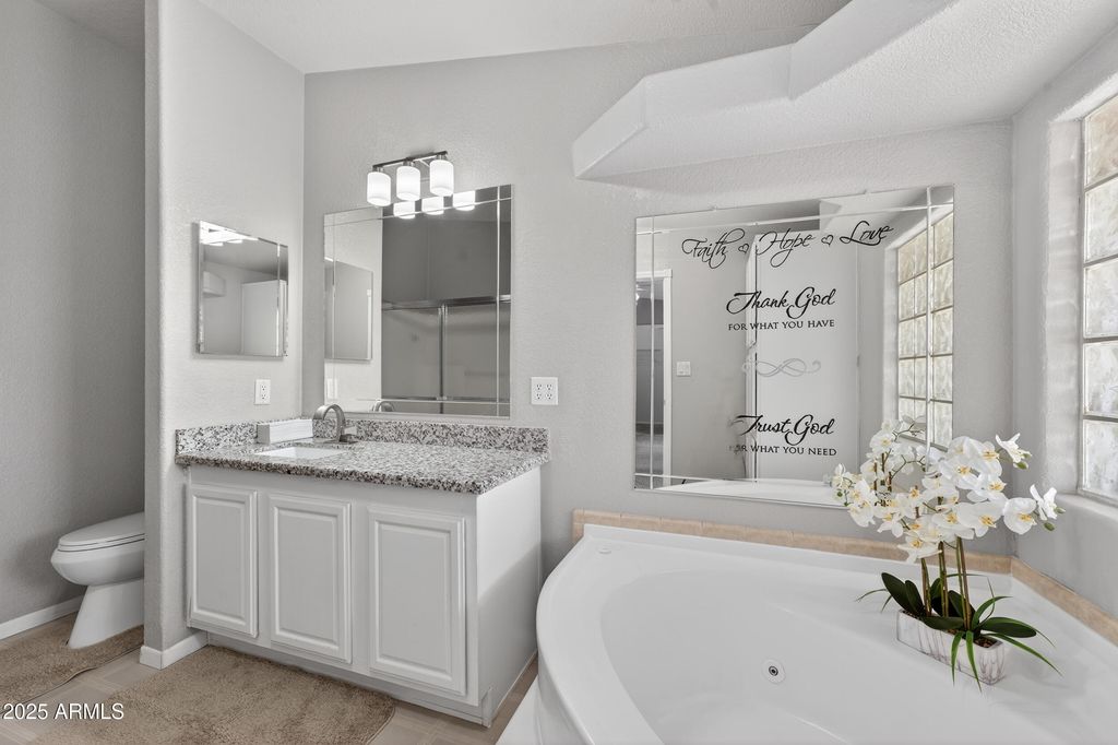 Image 57 of property listing at 19624 W PINNACLE PEAK Road, Surprise, AZ 85387