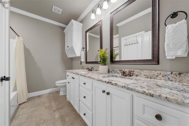 609 Hunton Lane, Robinson, TX 76706