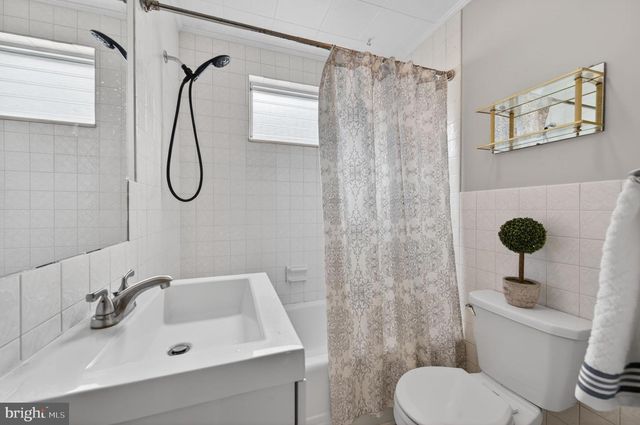 2509 CANTERBURY RD, Baltimore, MD 21234