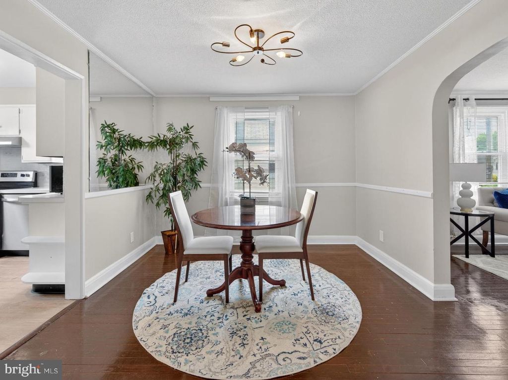 2509 CANTERBURY RD, Baltimore, MD 21234