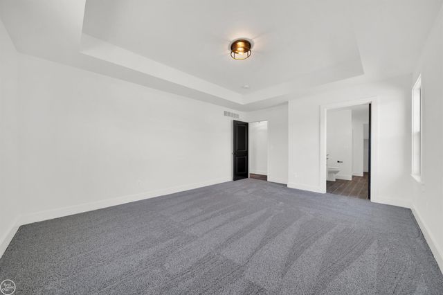 2 Carney Road, St Clair, MI 48079