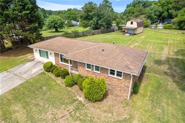 2140 Rockdale Drive, Conyers, GA 30012