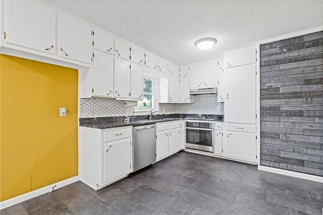 2140 Rockdale Drive, Conyers, GA 30012