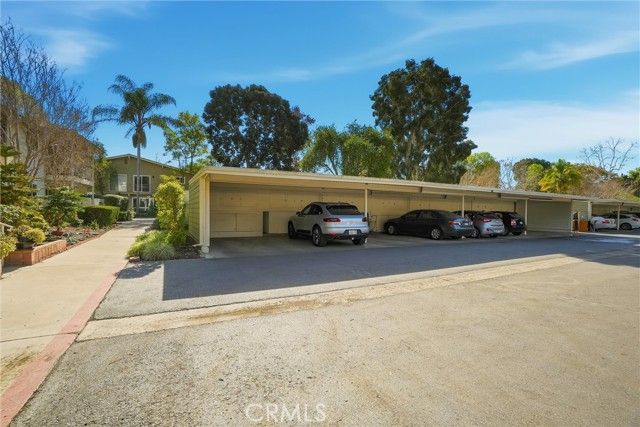 61 Calle Cadiz O, Laguna Woods, CA 92653