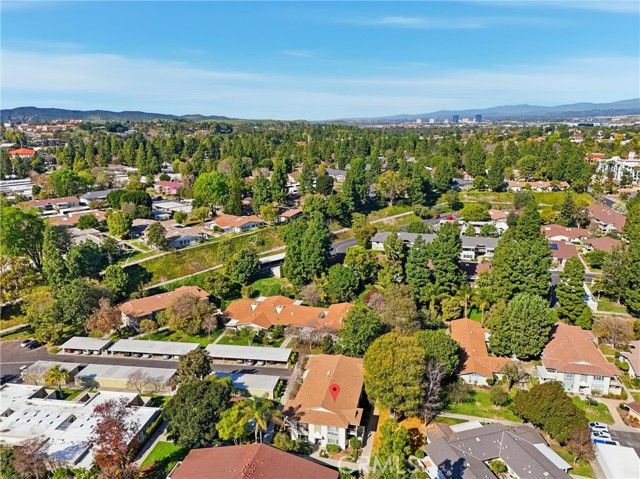 61 Calle Cadiz O, Laguna Woods, CA 92653