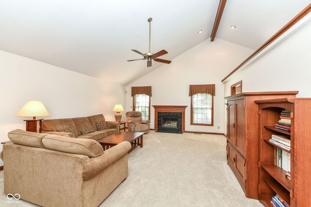 107 James Court, Danville, IN 46122