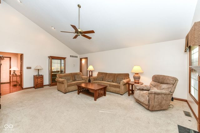 107 James Court, Danville, IN 46122