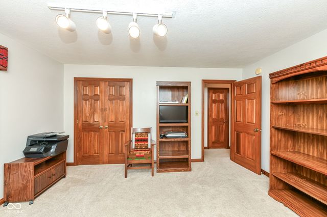 107 James Court, Danville, IN 46122