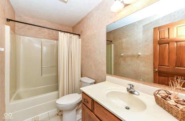 107 James Court, Danville, IN 46122