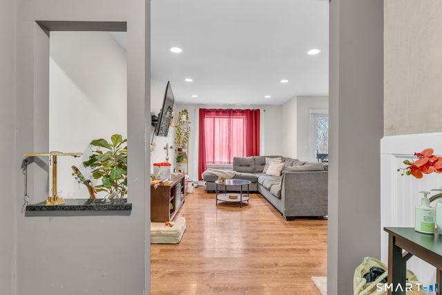 175 Mill Pond Road 444, Hamden, CT 06518