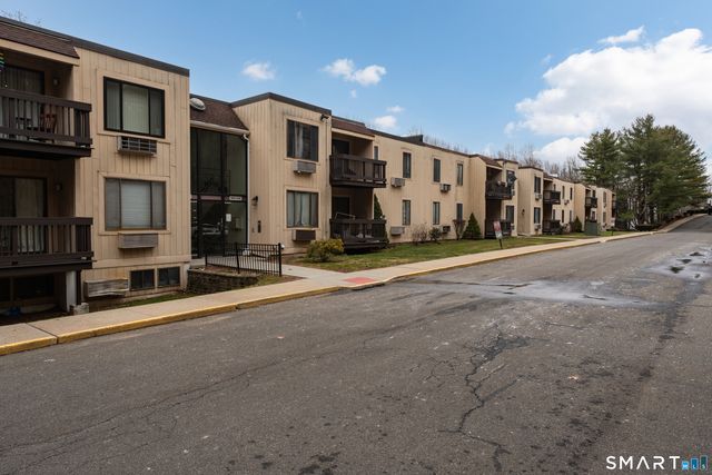 175 Mill Pond Road 444, Hamden, CT 06518