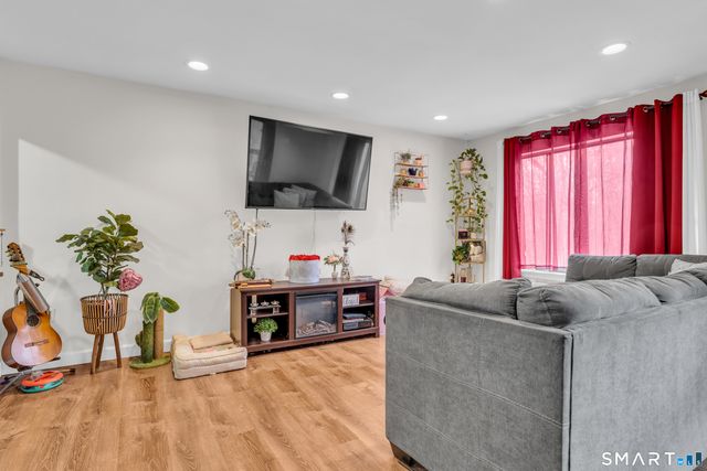 175 Mill Pond Road 444, Hamden, CT 06518