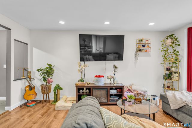 175 Mill Pond Road 444, Hamden, CT 06518