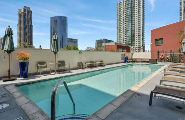 1240 India Street 806, San Diego, CA 92101