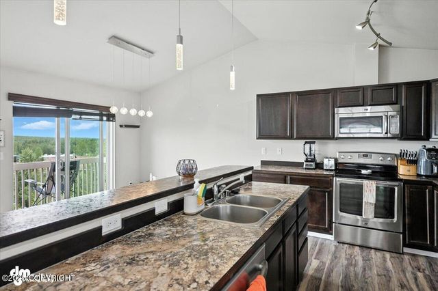 12284 Vista Ridge Loop, Eagle River, AK 99577