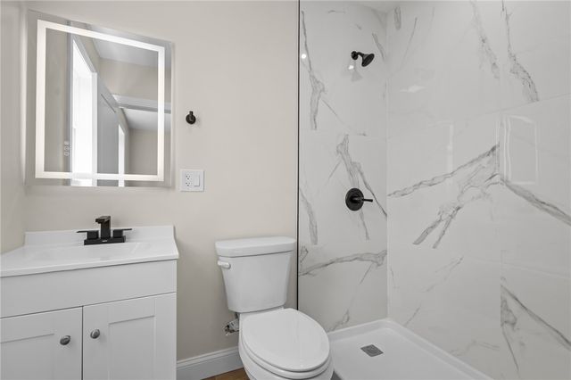 129 Briggs Street, Providence, RI 02905