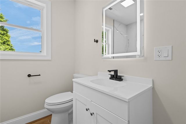 129 Briggs Street, Providence, RI 02905