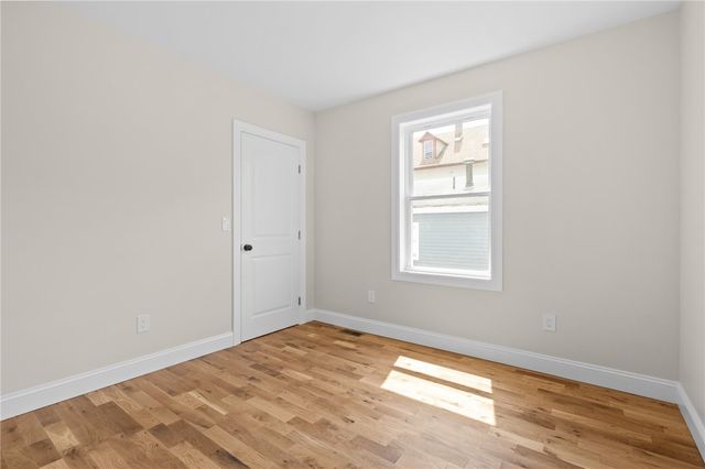 129 Briggs Street, Providence, RI 02905