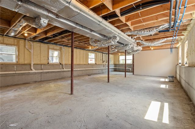 129 Briggs Street, Providence, RI 02905