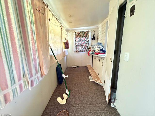 5480 Old Walkertown Road, Winston-salem, NC 27105