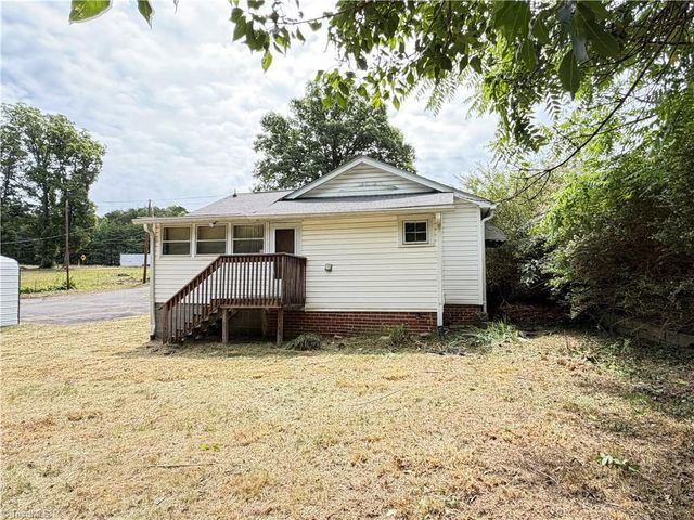 5480 Old Walkertown Road, Winston-salem, NC 27105