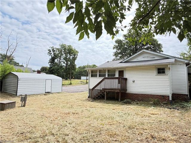 5480 Old Walkertown Road, Winston-salem, NC 27105