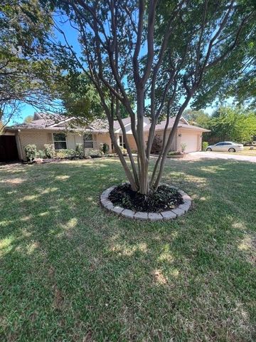 2846 Columbine Drive, Grapevine, TX 76051