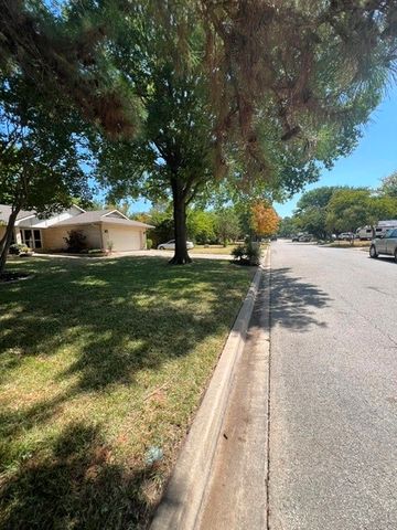 2846 Columbine Drive, Grapevine, TX 76051