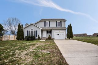 1205 Shorehaven Drive, Clarksville, TN 37042