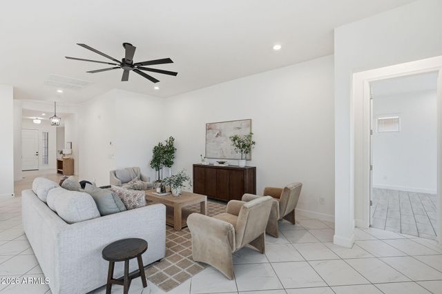 21255 W MINNEZONA Avenue, Buckeye, AZ 85396