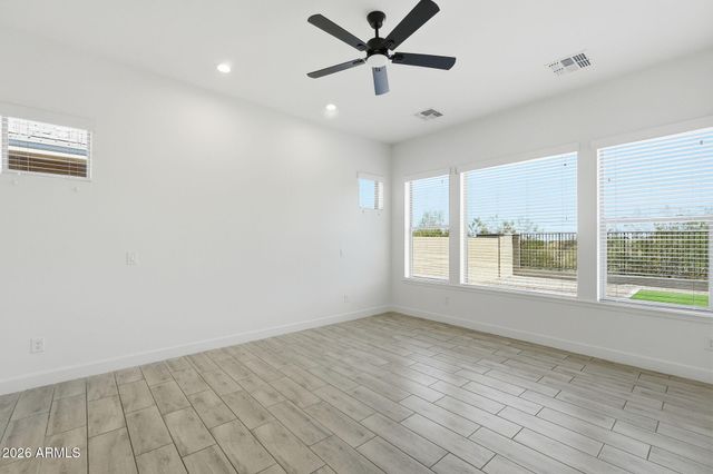 21255 W MINNEZONA Avenue, Buckeye, AZ 85396