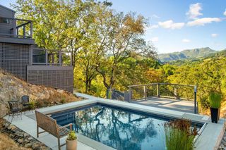 1160 Dance Dr, Sonoma, CA 95476