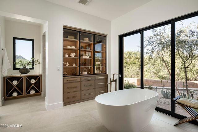 8386 E LEANING ROCK Road, Scottsdale, AZ 85266