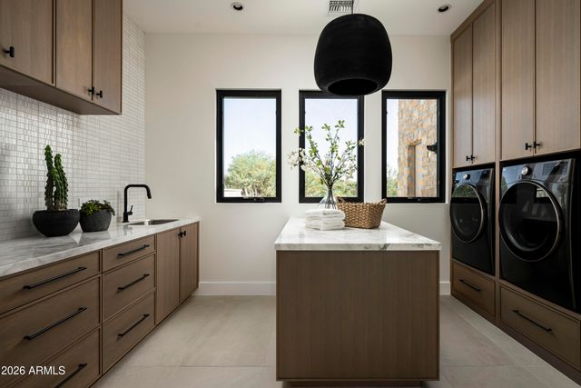 8386 E LEANING ROCK Road, Scottsdale, AZ 85266