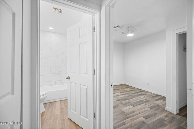 22 E RIVERSIDE Street, Phoenix, AZ 85040