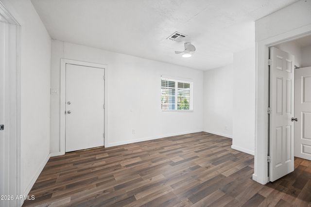 22 E RIVERSIDE Street, Phoenix, AZ 85040