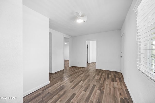 22 E RIVERSIDE Street, Phoenix, AZ 85040