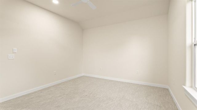 1867 Rockford Drive, Eufaula, OK 74432