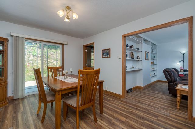 48186 Old River Bluff Road, Saint Peter, MN 56082