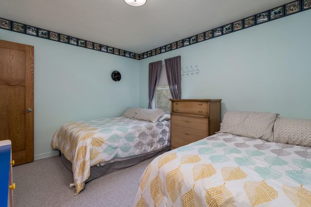 48186 Old River Bluff Road, Saint Peter, MN 56082