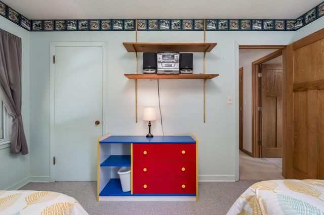 48186 Old River Bluff Road, Saint Peter, MN 56082