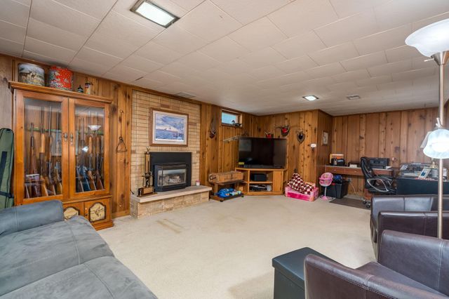 48186 Old River Bluff Road, Saint Peter, MN 56082