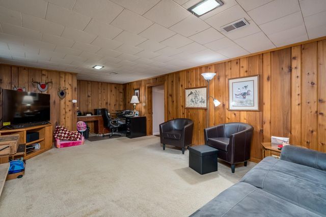 48186 Old River Bluff Road, Saint Peter, MN 56082