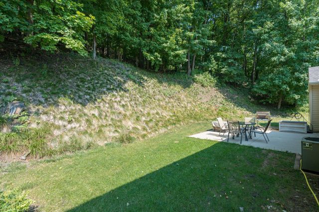 48186 Old River Bluff Road, Saint Peter, MN 56082