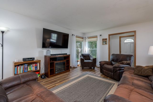 48186 Old River Bluff Road, Saint Peter, MN 56082